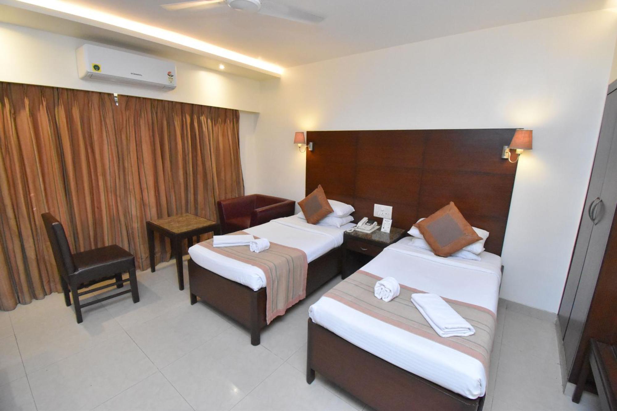 Hotel Kings International Juhu Bombaj Exteriér fotografie