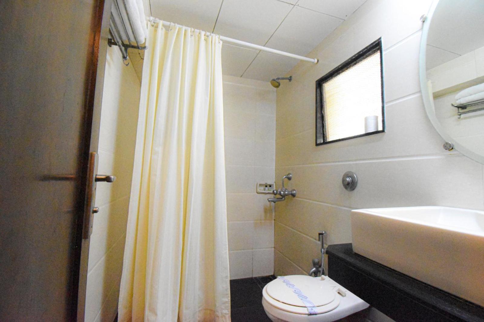Hotel Kings International Juhu Bombaj Exteriér fotografie