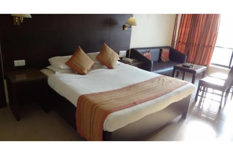 Hotel Kings International Juhu Bombaj Exteriér fotografie